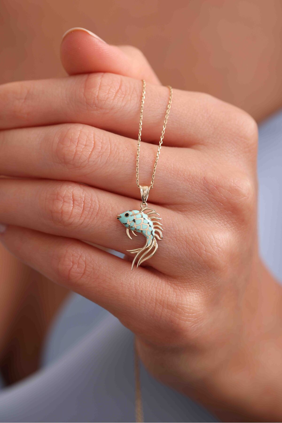 14 Ayar Altın Şu Yeşili Turkuaz Mineli Balık Kolye Ucu