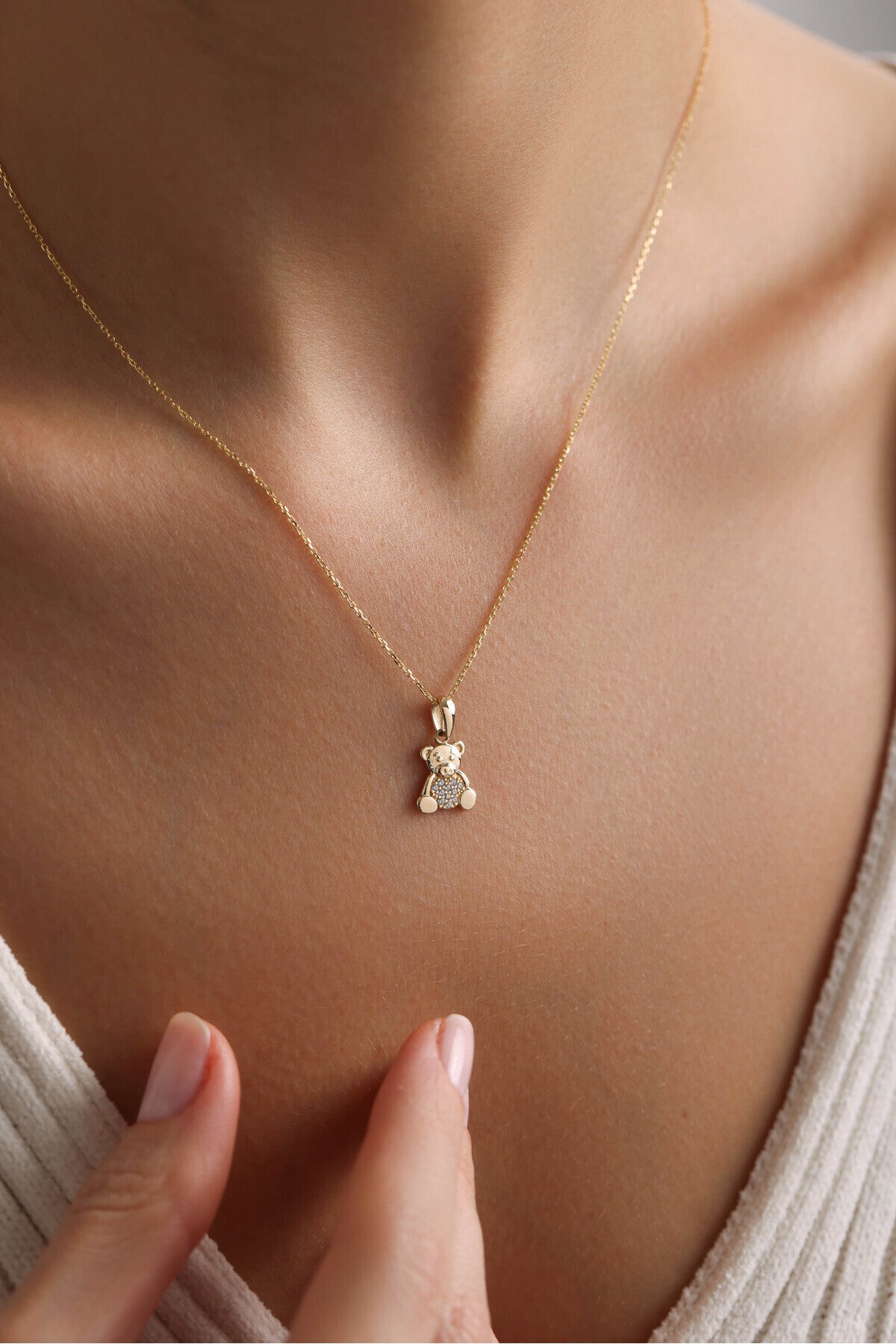 14 Ayar Altın Taşlı Teddy Bear Ayıcık Kolye