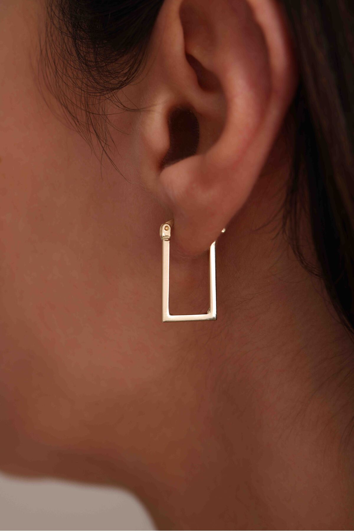 14 Ayar Altın Dikdörtgen Zarif Geometrik Küpe