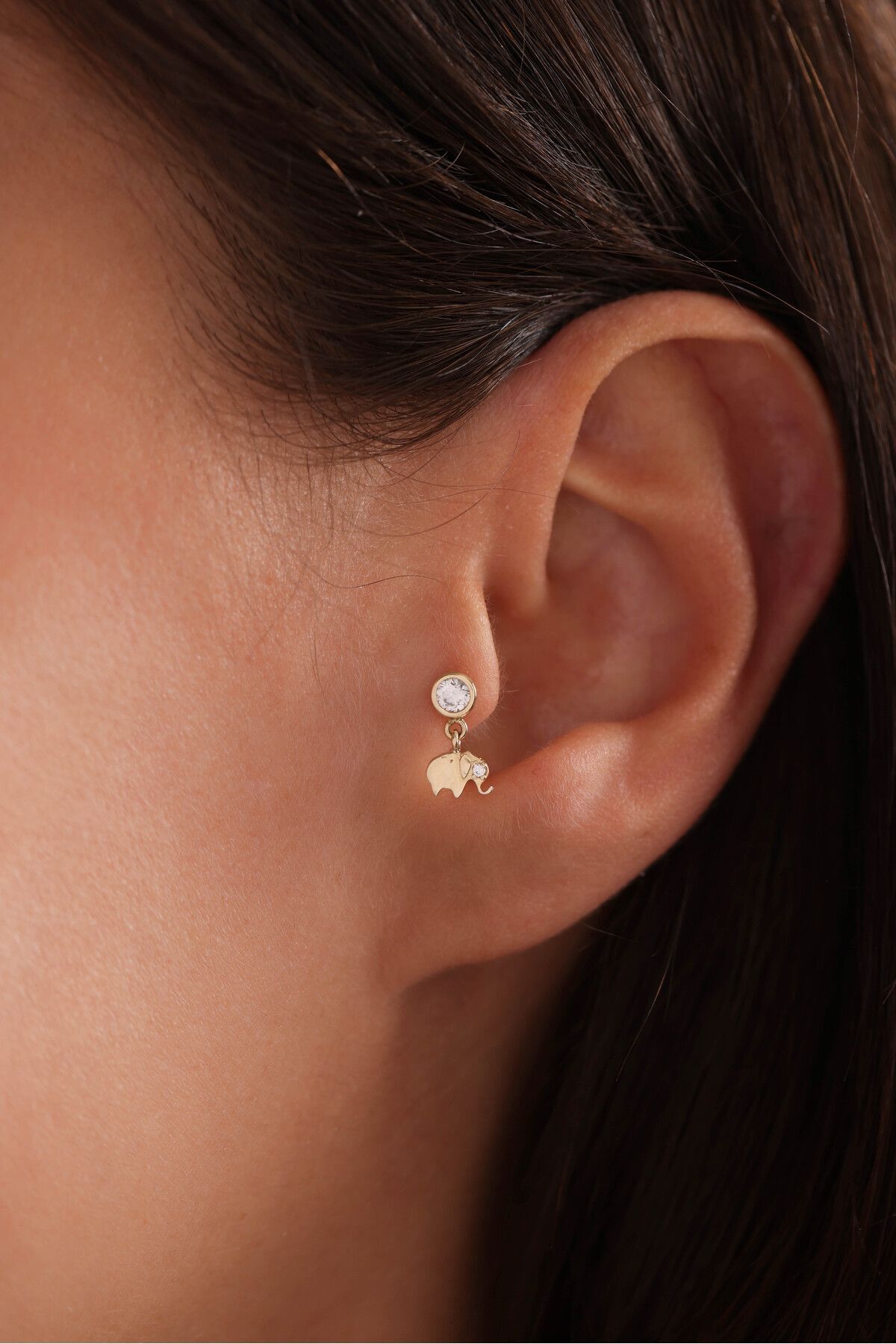 14 Ayar Altın Taşlı Sallantılı Fil Tragus Küpe