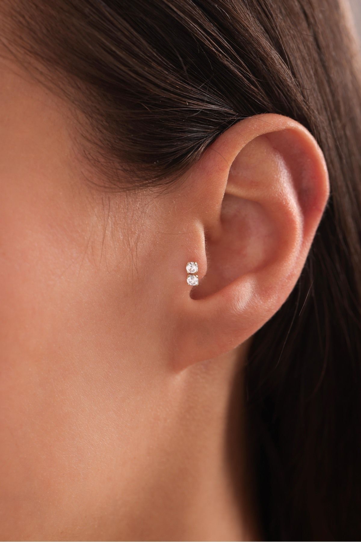 14 Ayar Altın Taşlı Line Mini Tragus Küpe