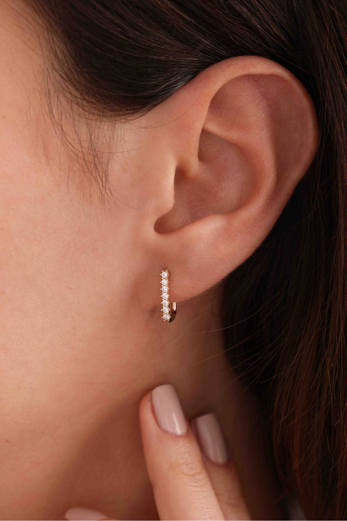 14 Ayar Altın Taşlı U Form Küçük Küpe