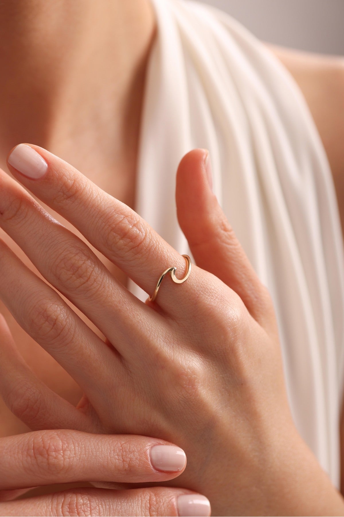 14 Ayar Altın Wave Yüzük