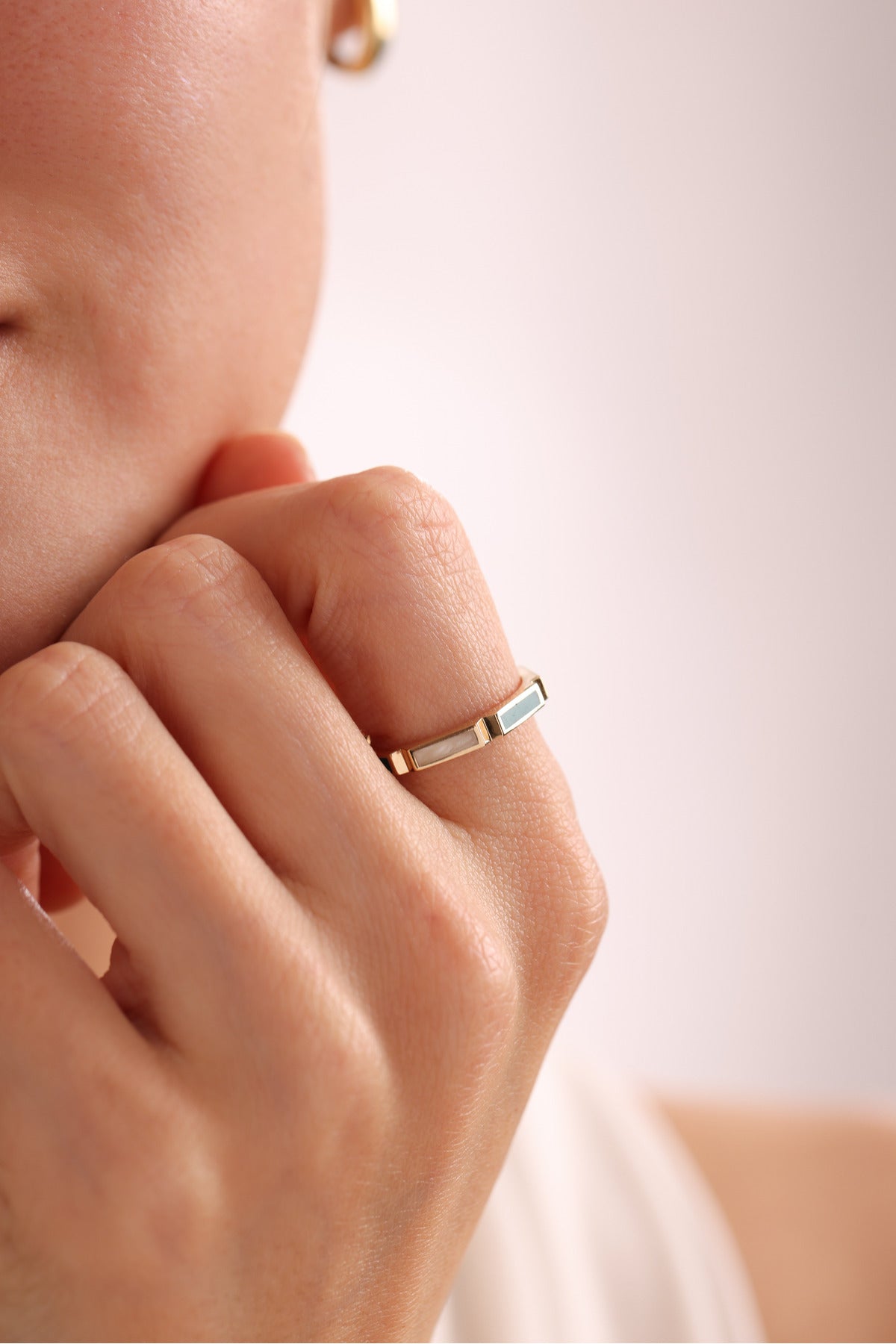 14 Ayar Altın Yeşil & Beyaz Sedef Mineli Rectang Yüzük