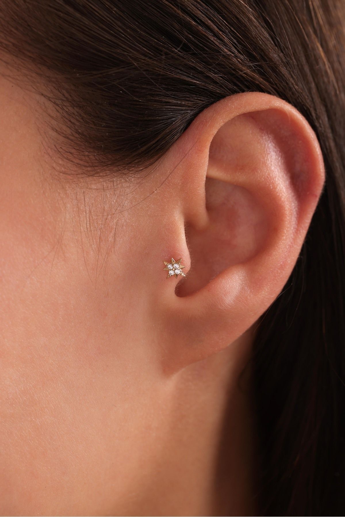 14 Ayar Altın Taşlı Kutup Yıldızı Tragus Küpe