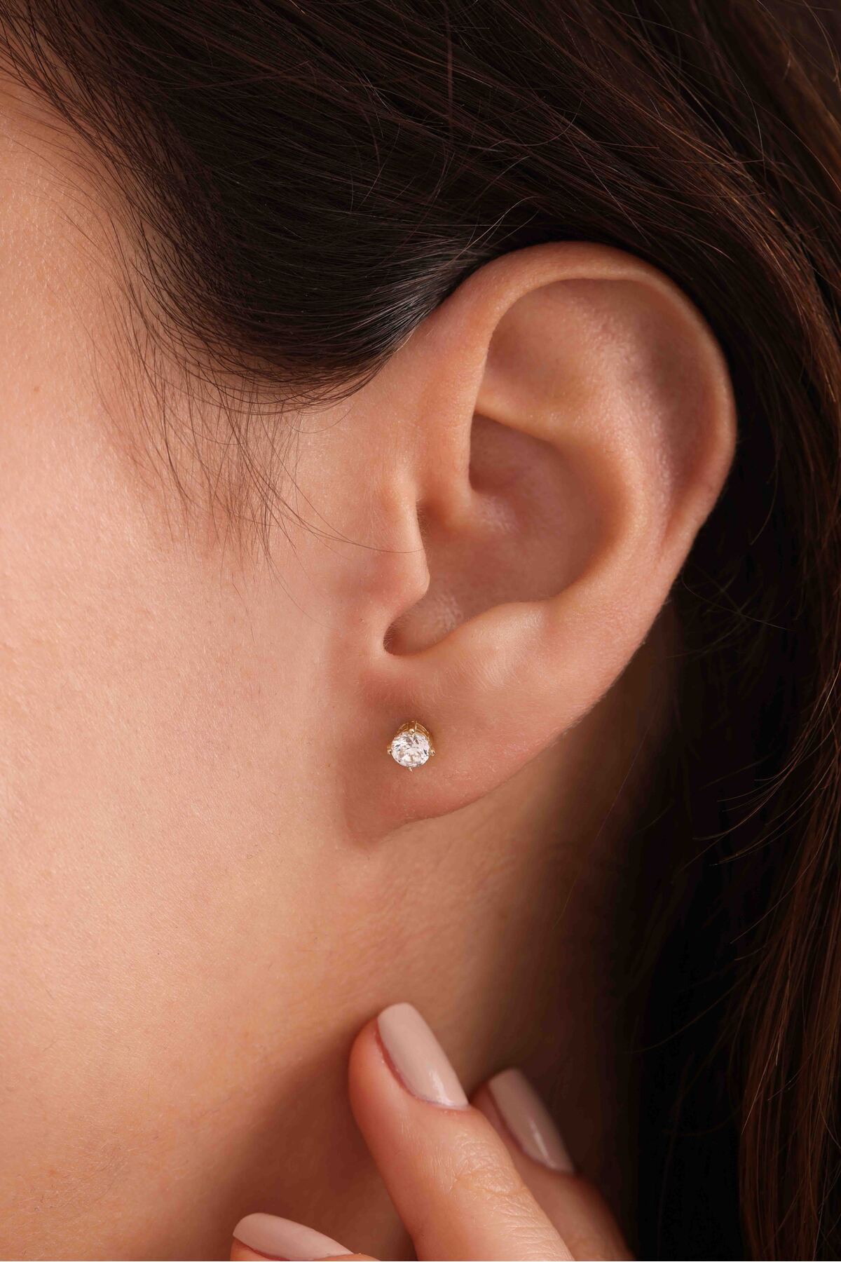 14 Ayar Altın Tek Taşlı Küpe