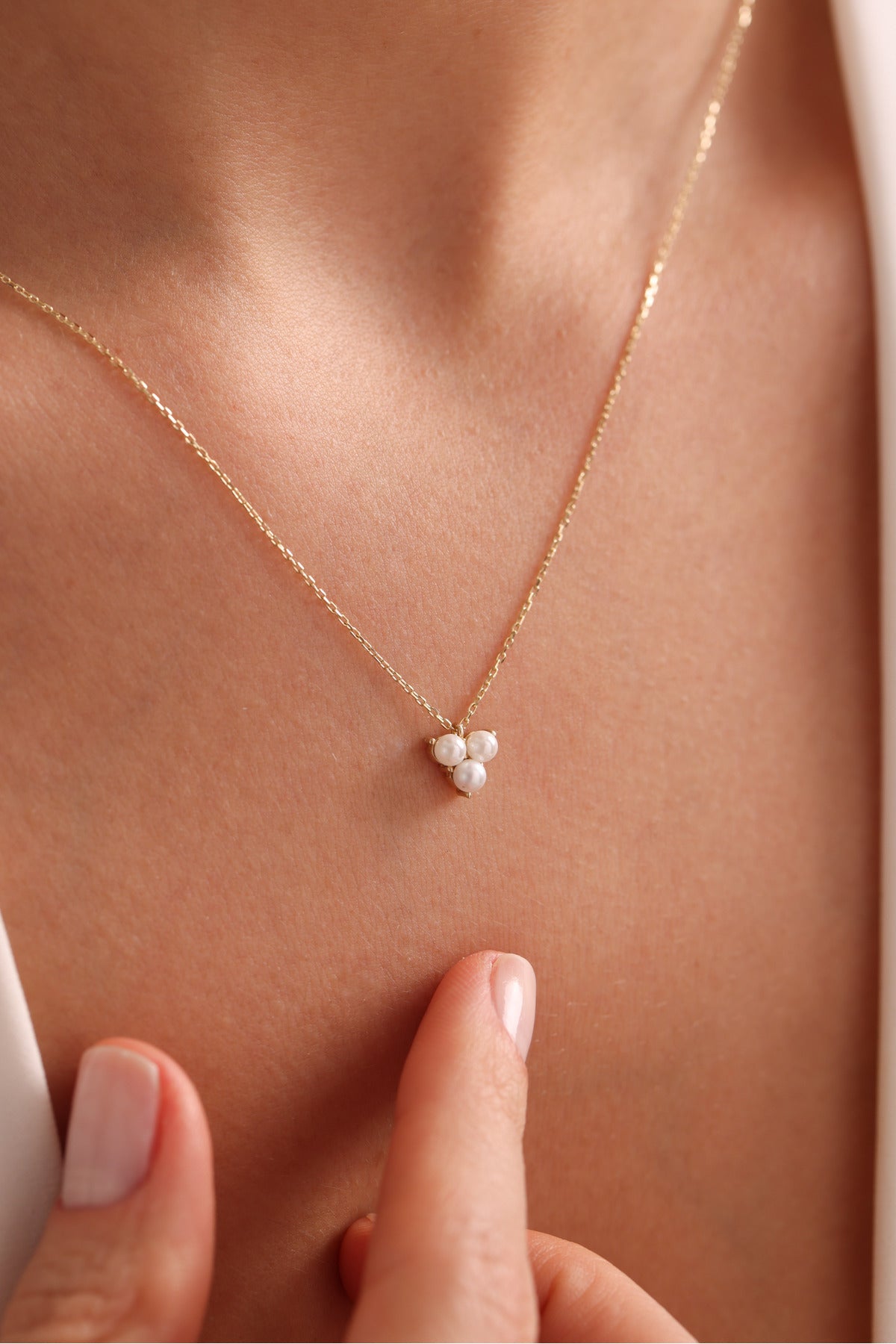 14 Ayar Altın 3 İncili Minimalist Kolye